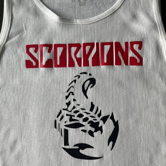 Scorpions Band Unisex Cropped Tank - Picture 3 of 4